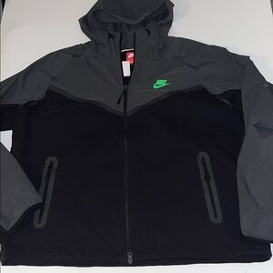 Nike Tech Jacket Men's XL Full Zip Hood Black Windbreaker  HM7151-013 $145